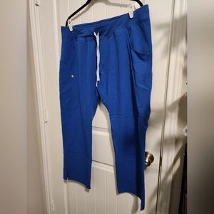 Figs Kade scrub pants